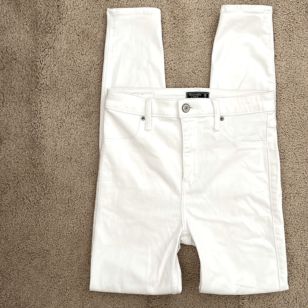 ABERCROMBIE & FITCH - Simone High Rise Jean Legging